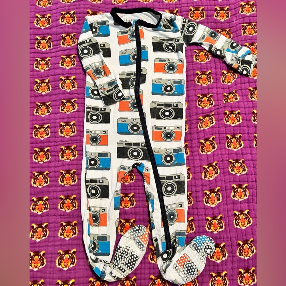 Kickee 📸 Footie Pajama.